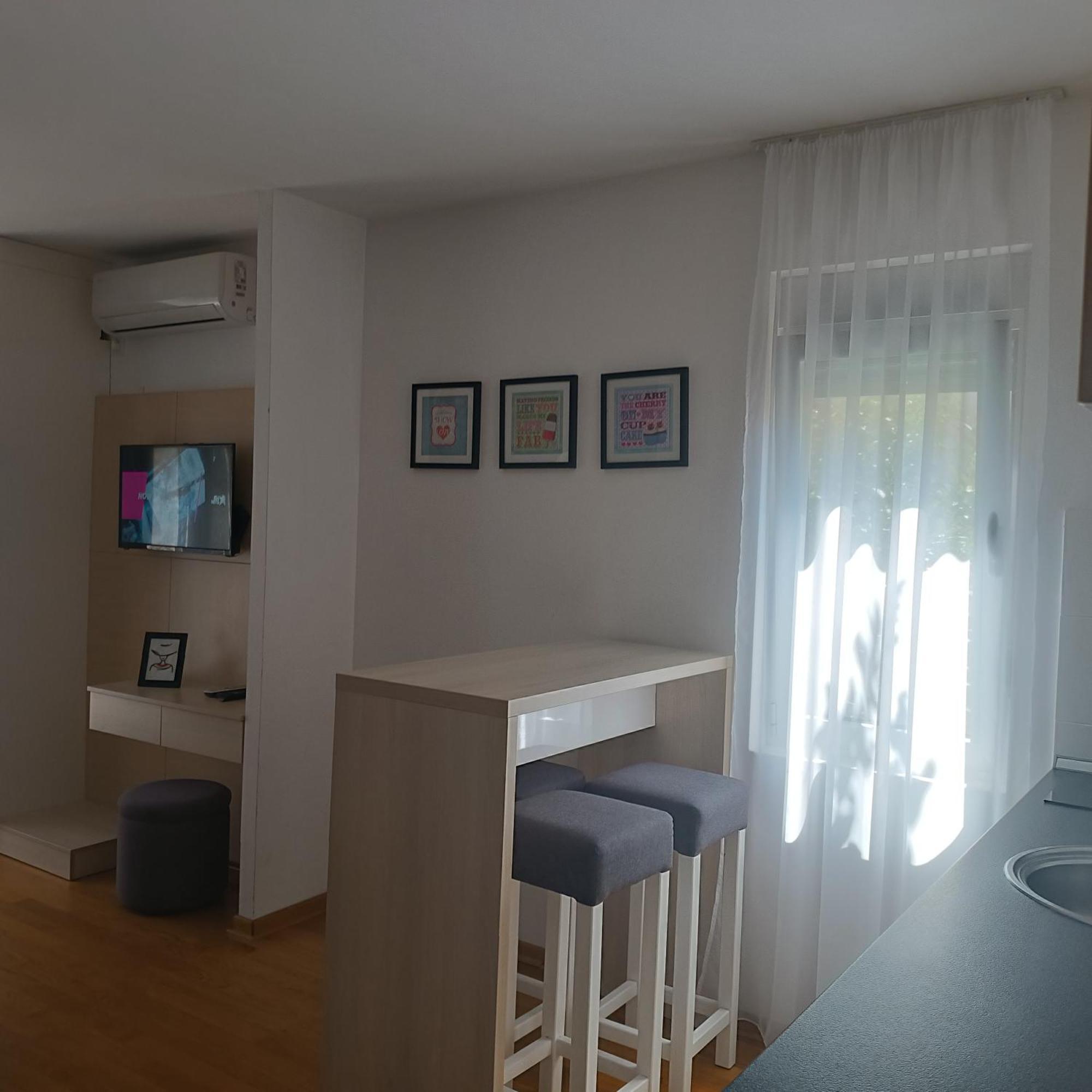 Apartments Karamarković Vrnjačka Banja Rum bild